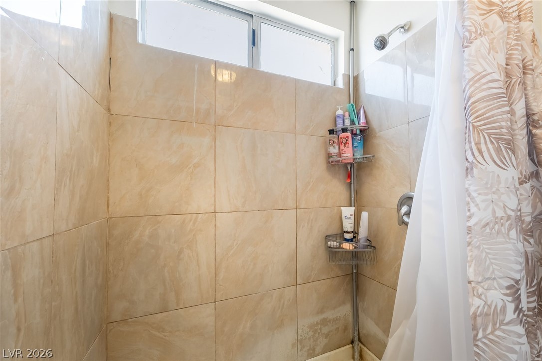 6999 Mountain Moss Drive