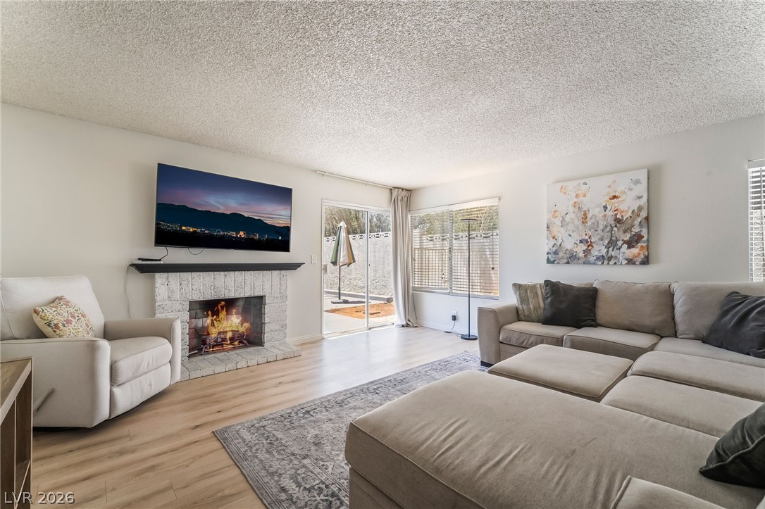 6999 Mountain Moss Drive