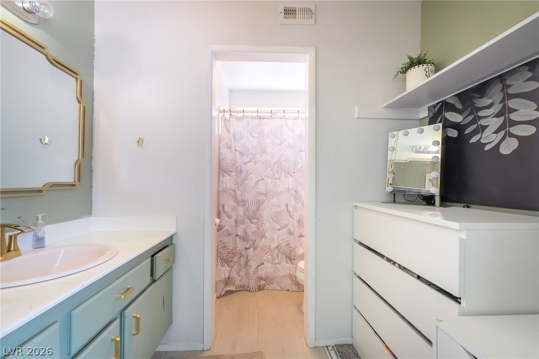 6999 Mountain Moss Drive