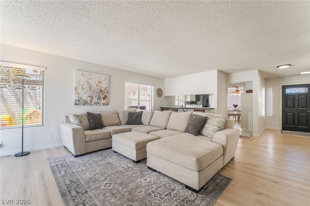 6999 Mountain Moss Drive