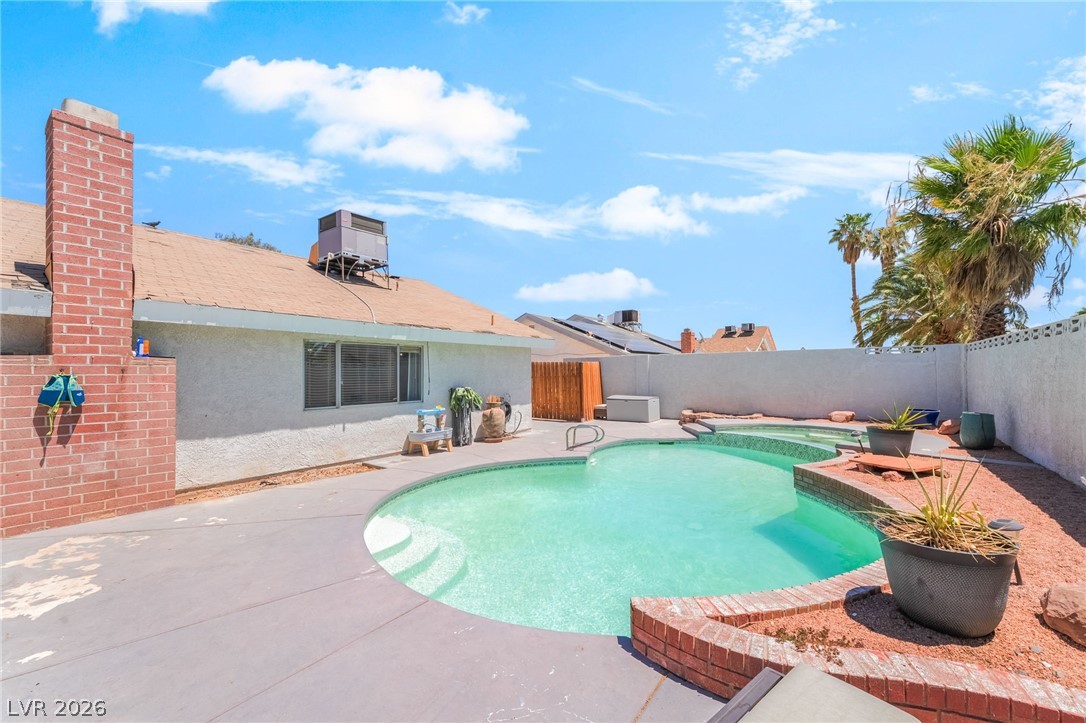 6999 Mountain Moss Drive