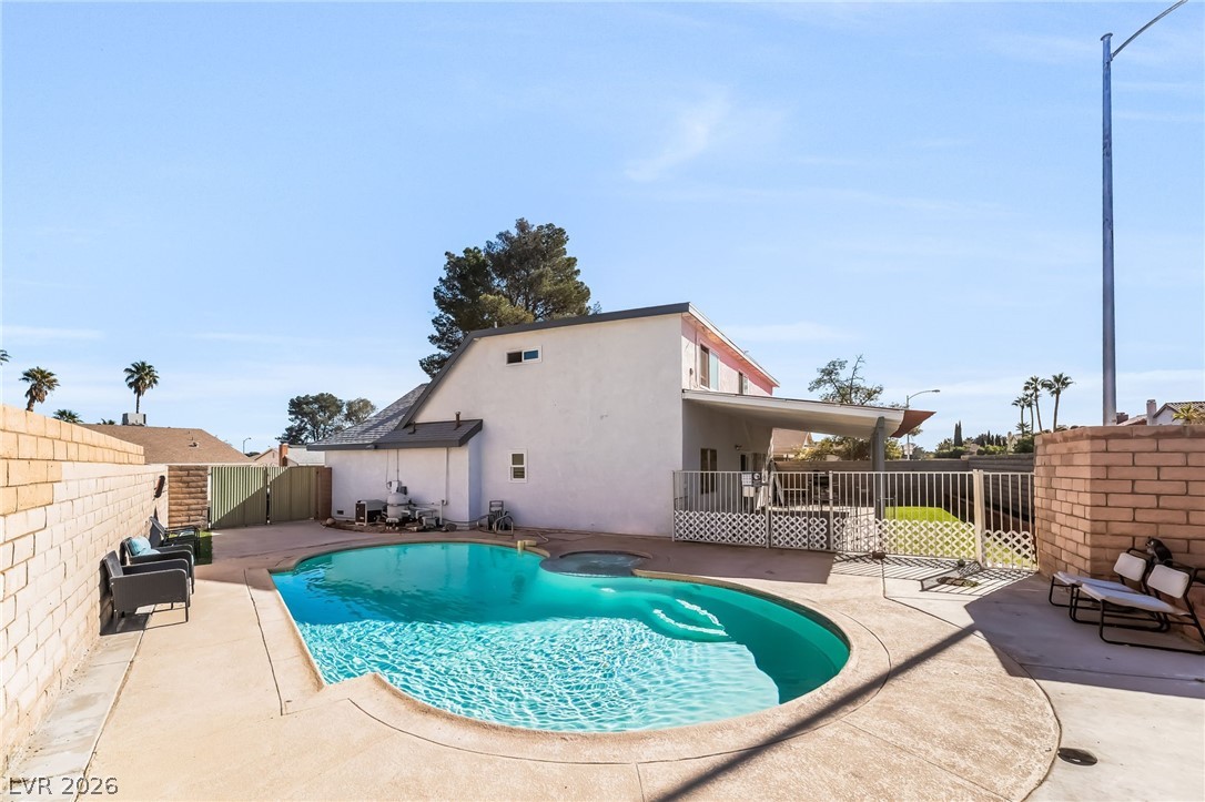 4733 Castle Rock Court