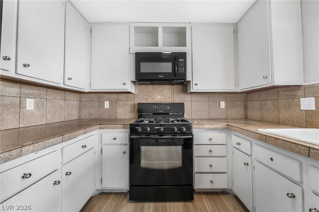 4733 Castle Rock Court