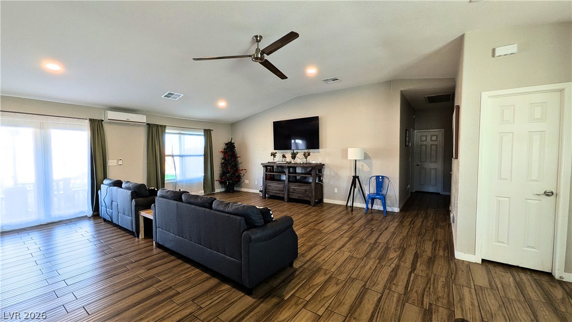 4890 East Utah Avenue