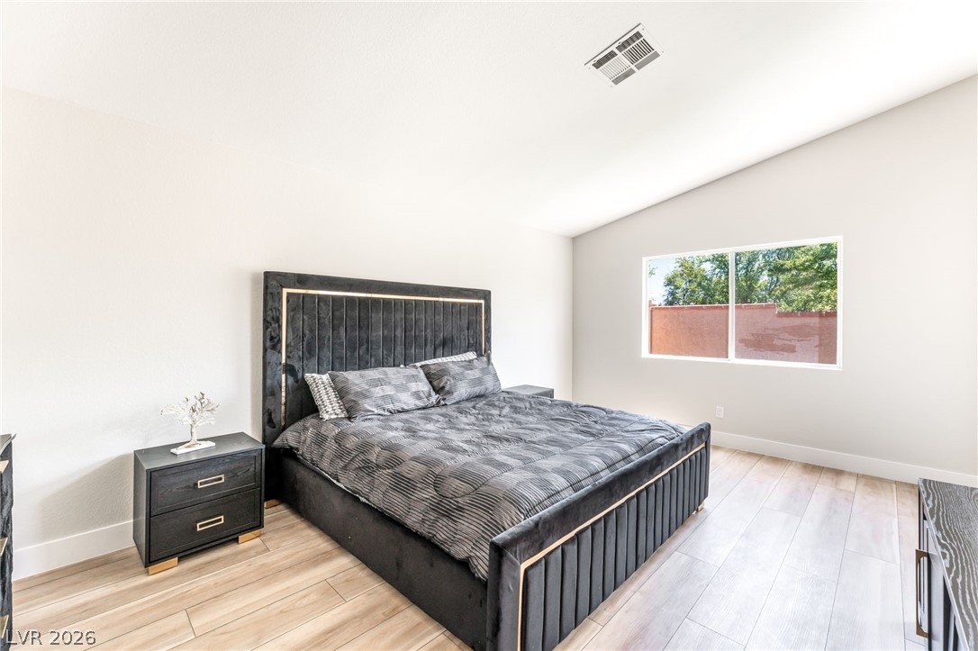 2128 Crestline Falls Place