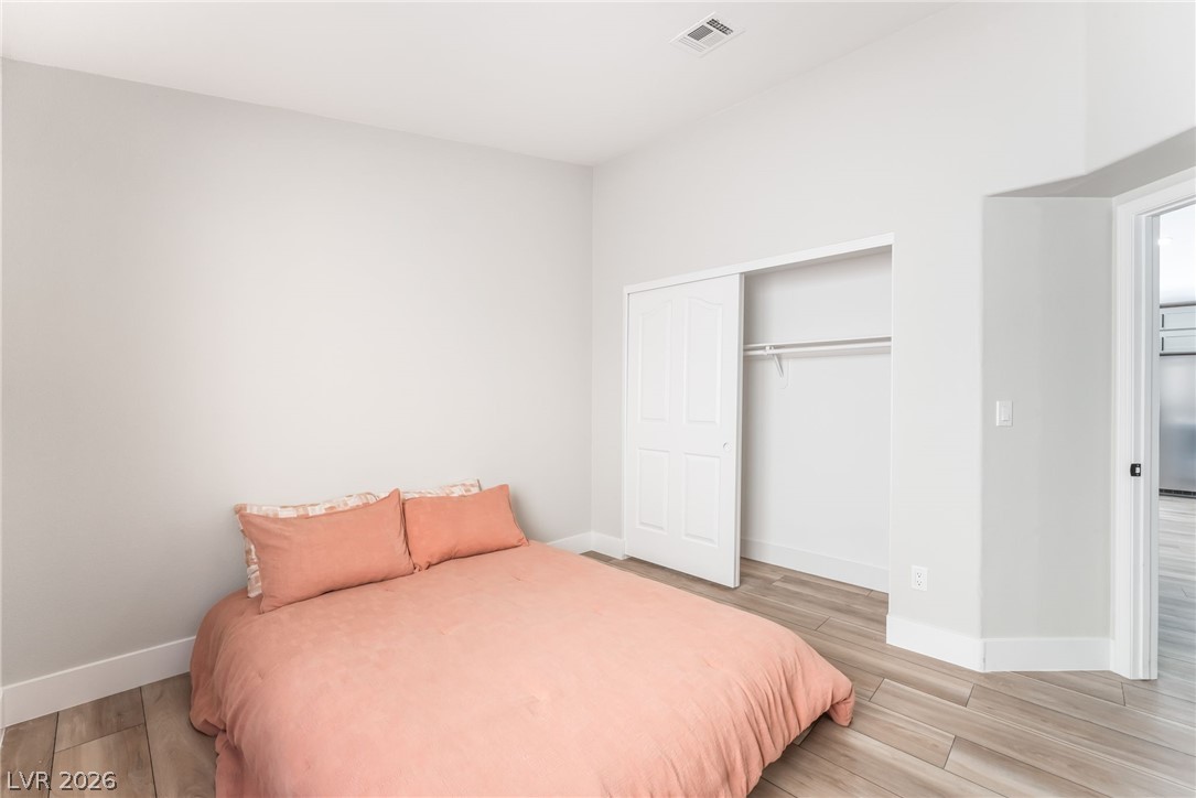 2128 Crestline Falls Place