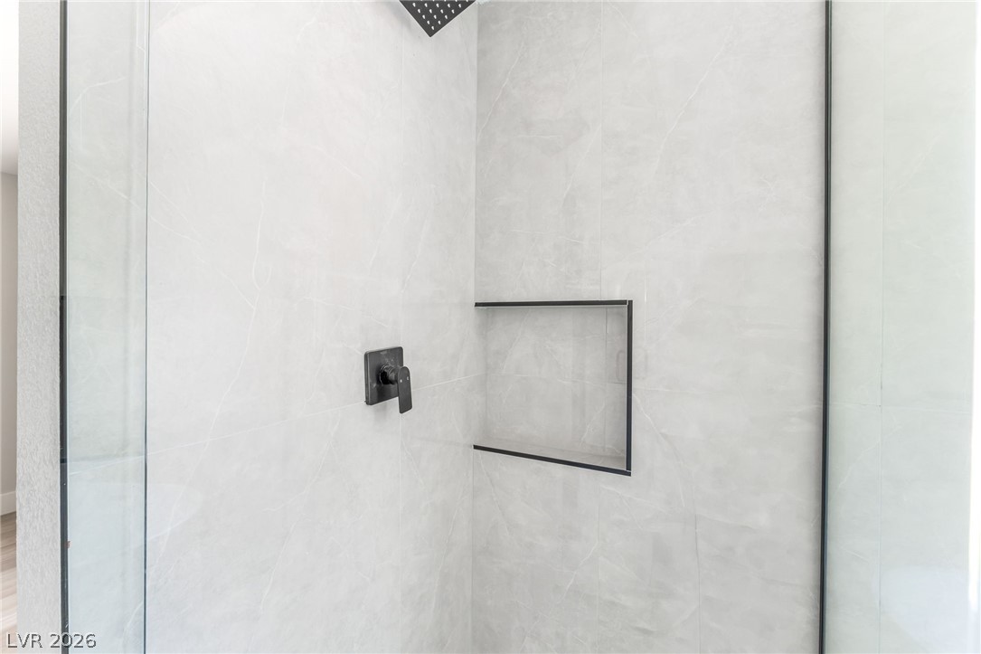 2128 Crestline Falls Place