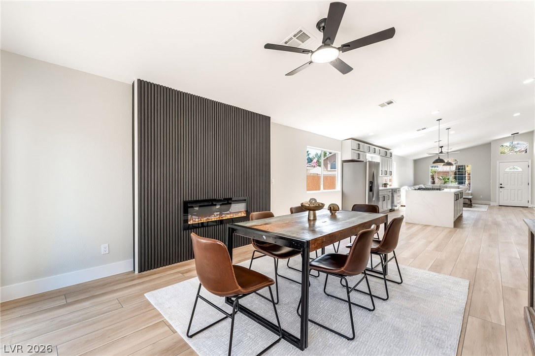 2128 Crestline Falls Place