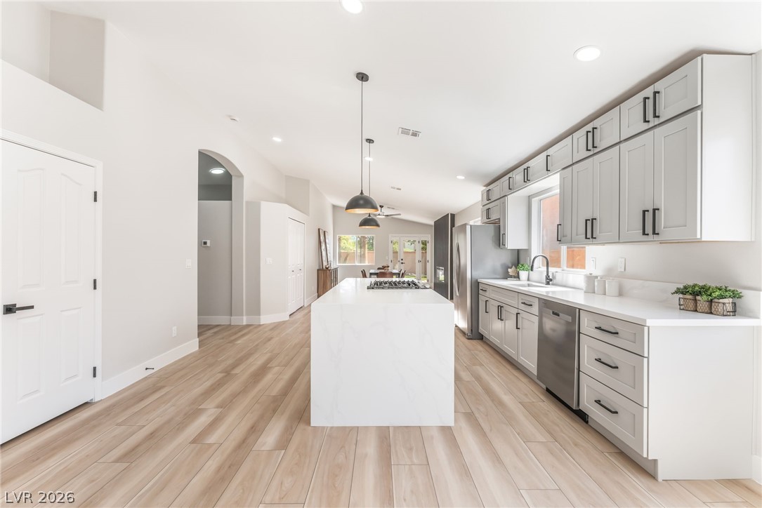 2128 Crestline Falls Place