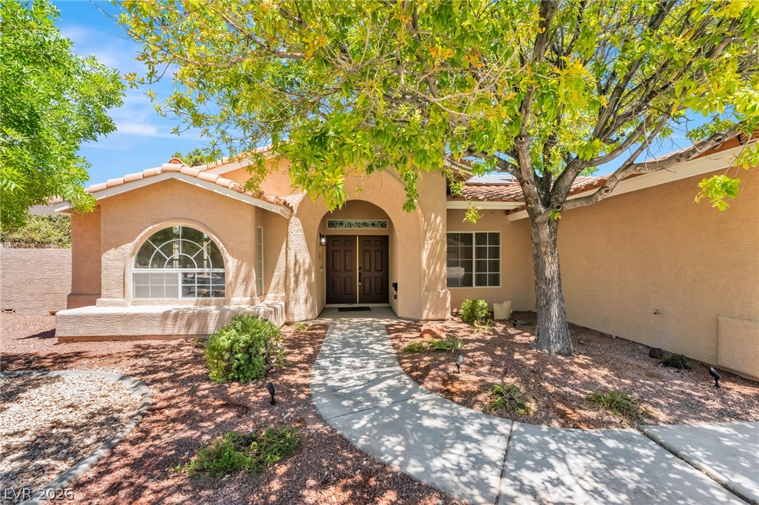 5120 Gentle River Avenue