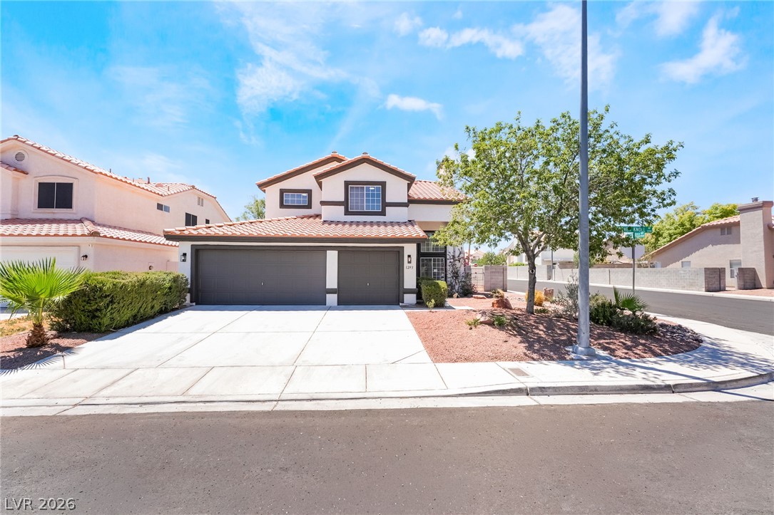 1293 Silver Knoll Avenue