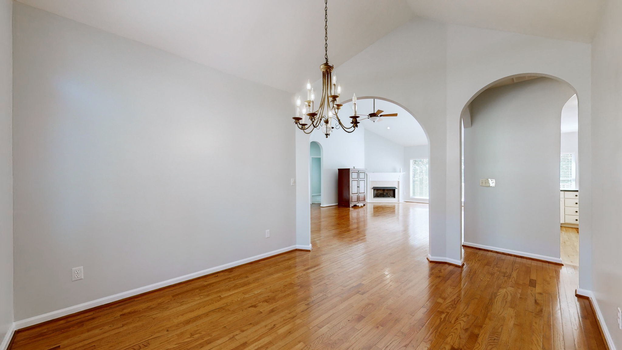 7141 Forrest Oaks Dr