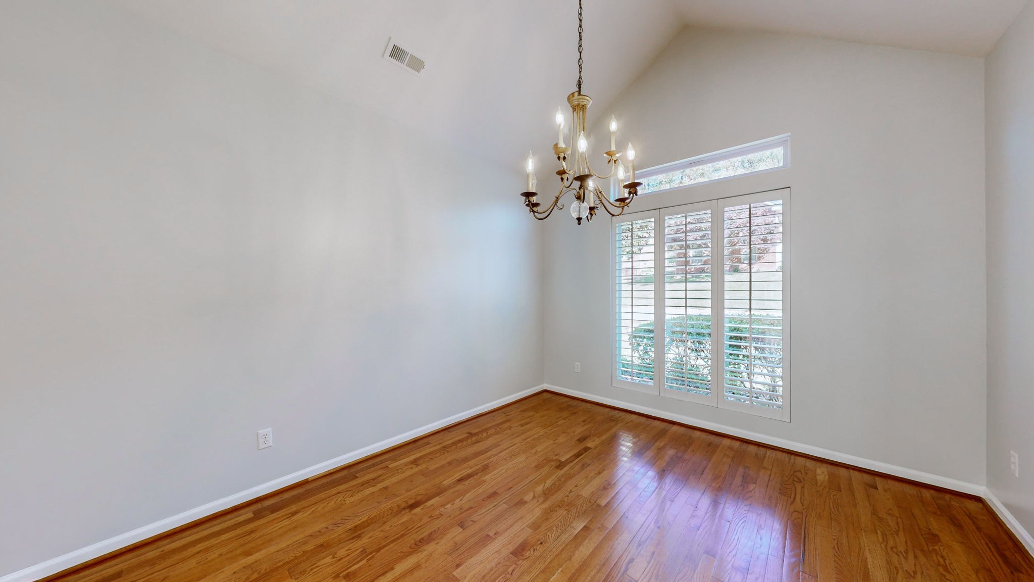7141 Forrest Oaks Dr