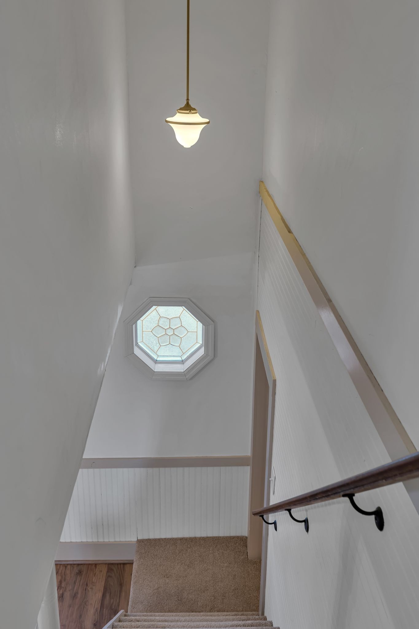 206 High Ave