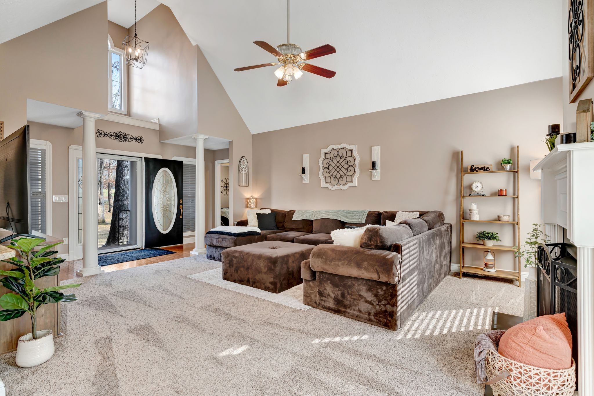324 Spring Valley Dr