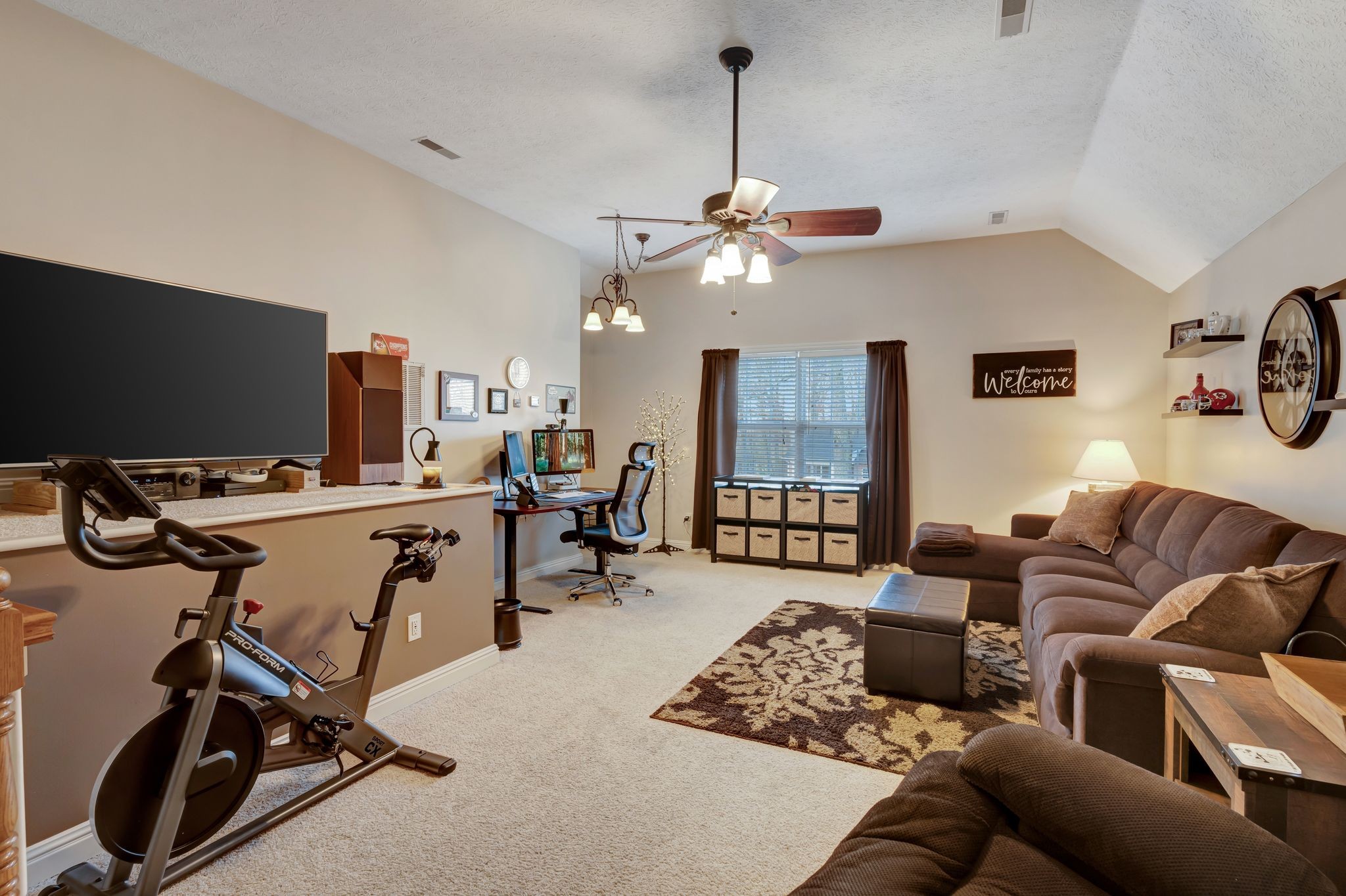 324 Spring Valley Dr