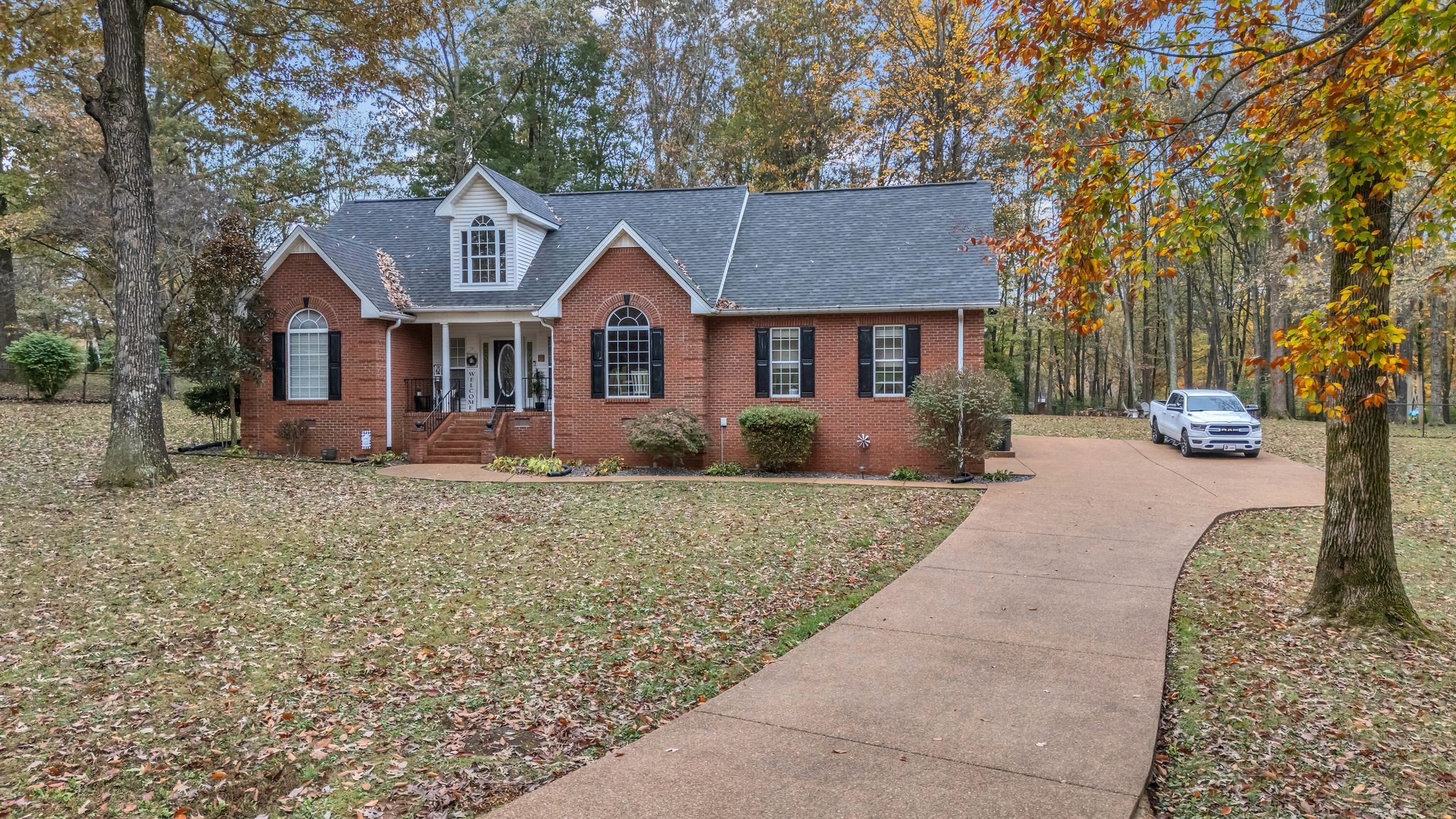 324 Spring Valley Dr