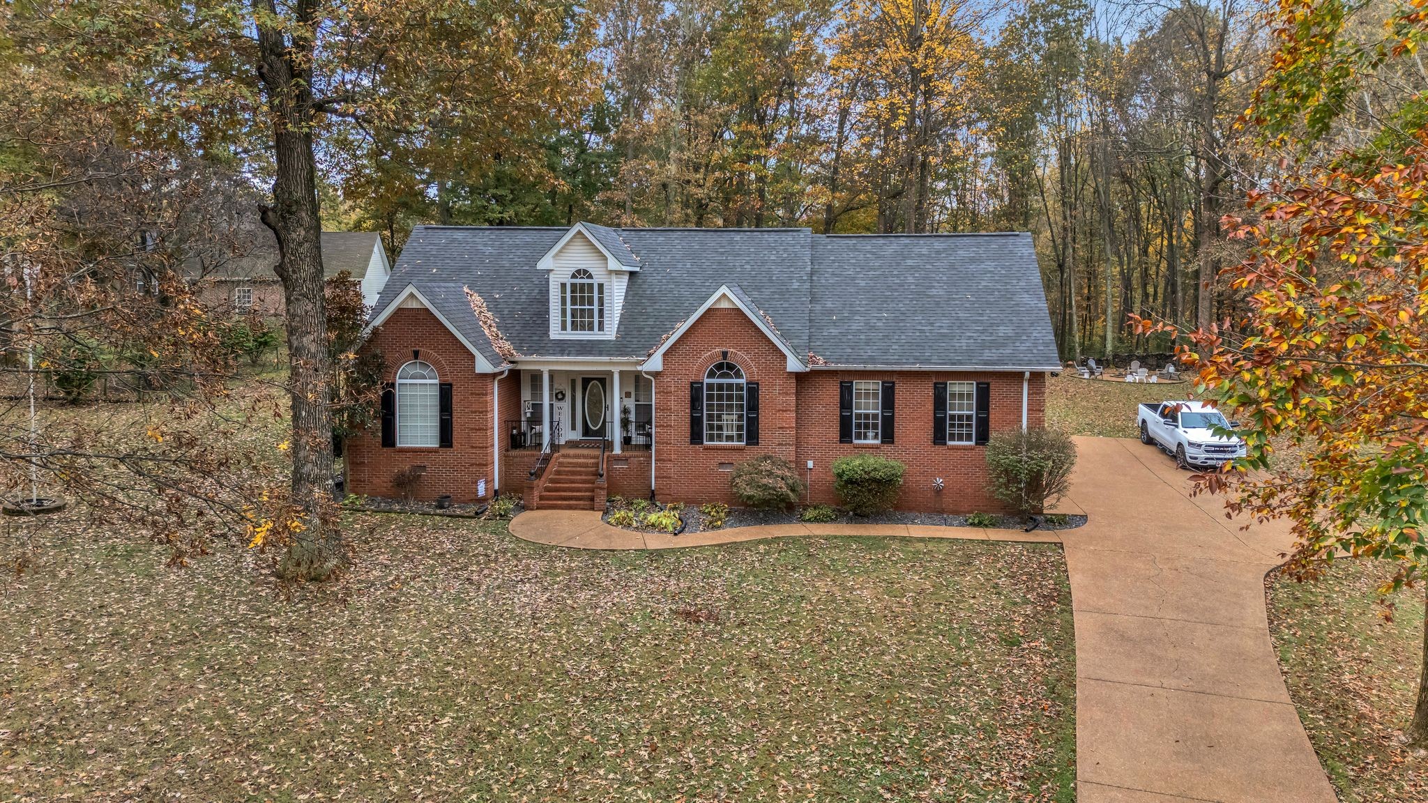 324 Spring Valley Dr
