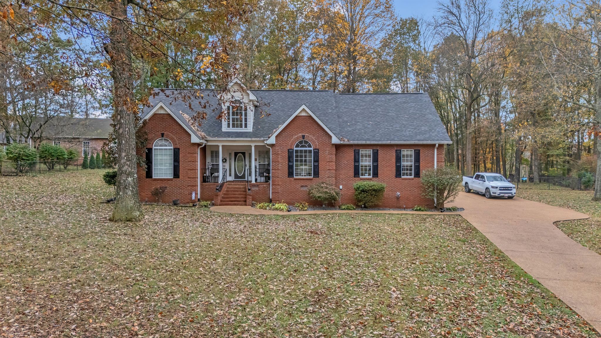 324 Spring Valley Dr