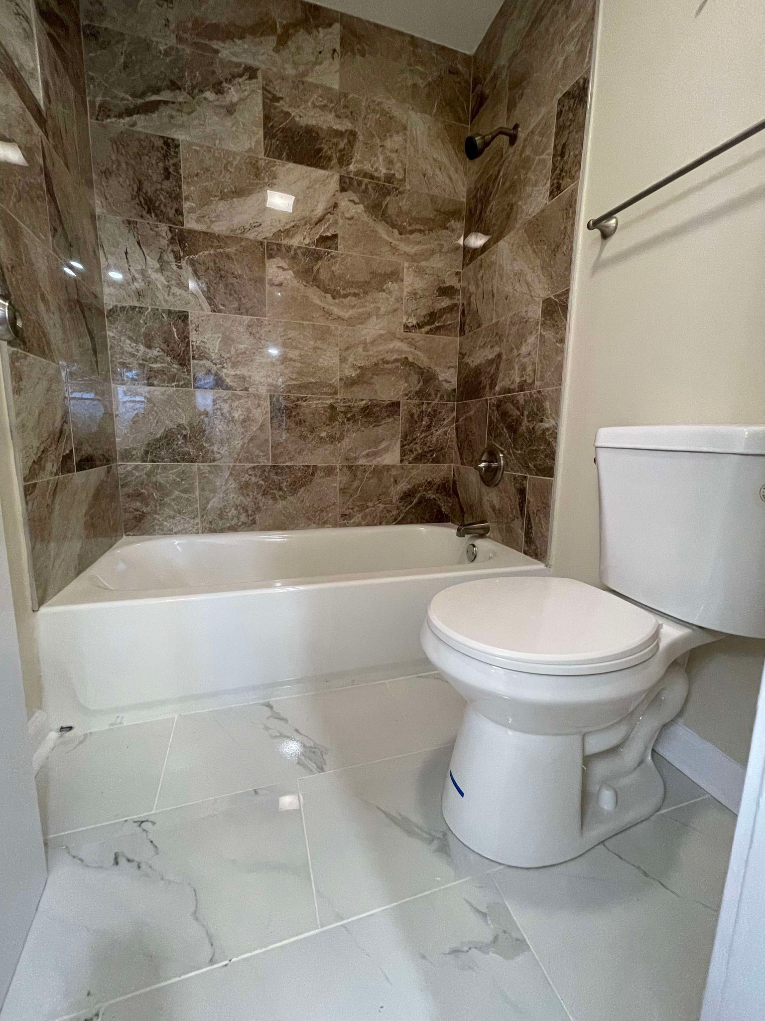 1122 Nelson Dr