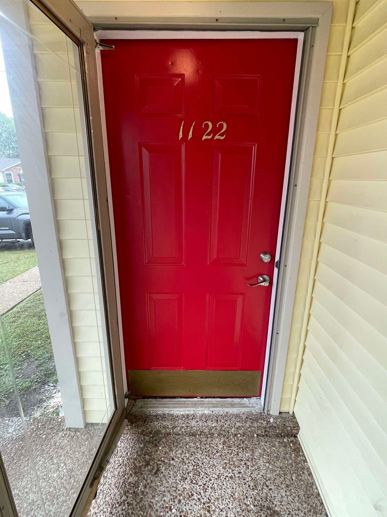1122 Nelson Dr
