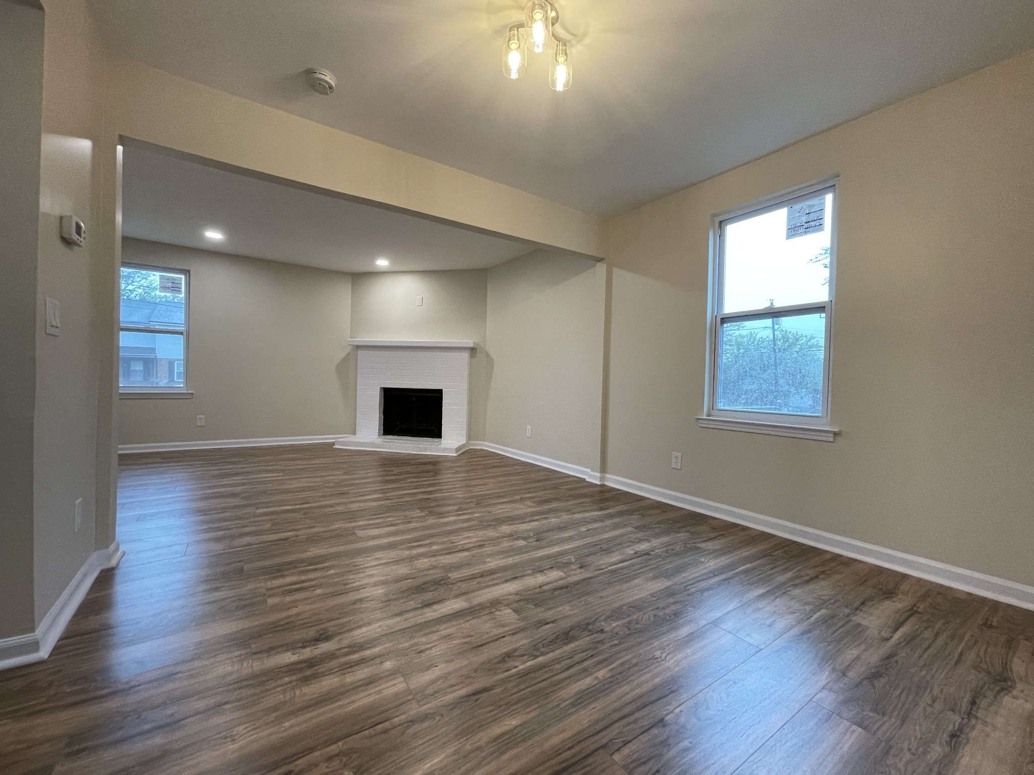 1122 Nelson Dr