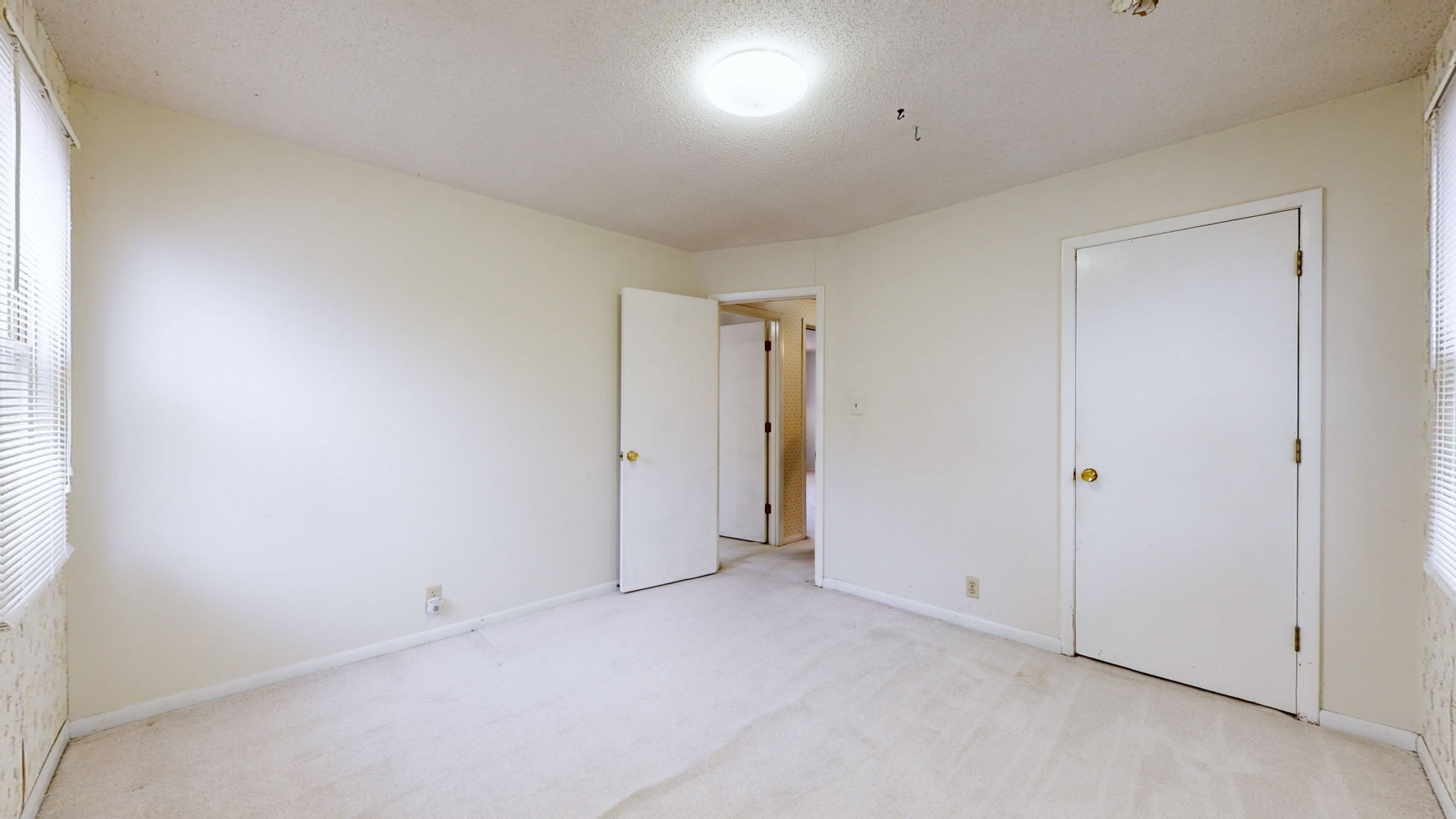 2101 Denise Dr