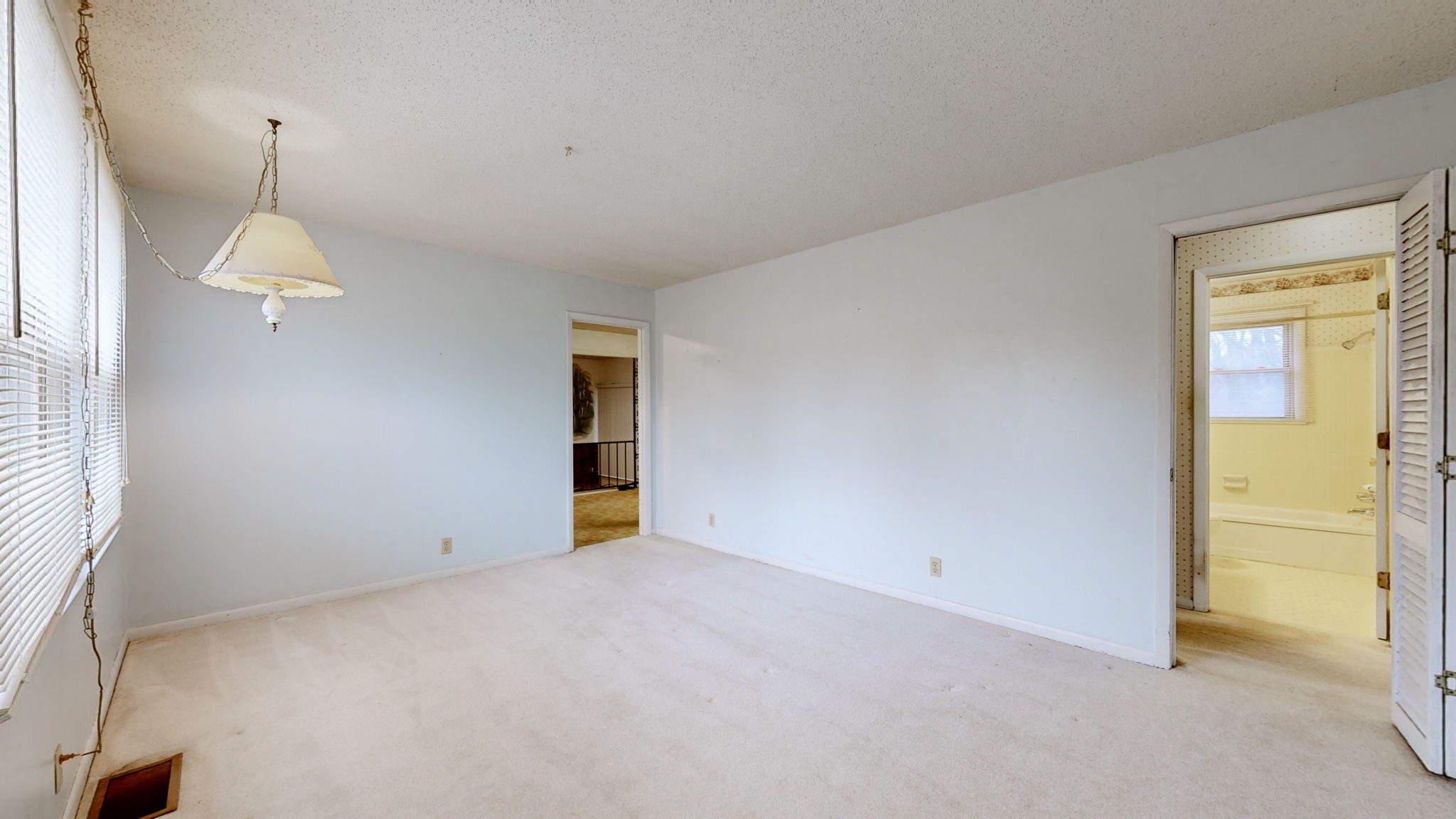 2101 Denise Dr