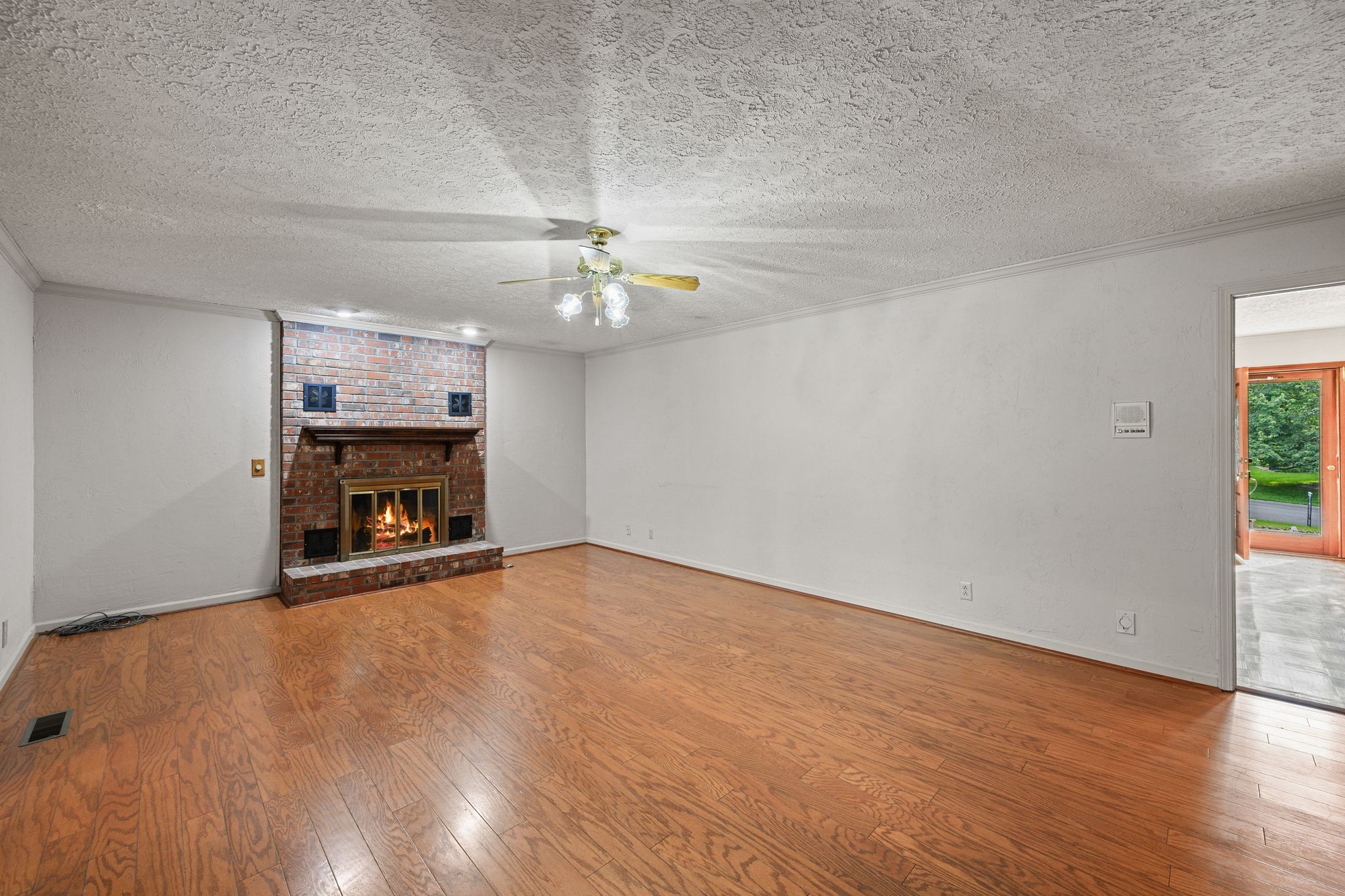 5712 Spring House Way