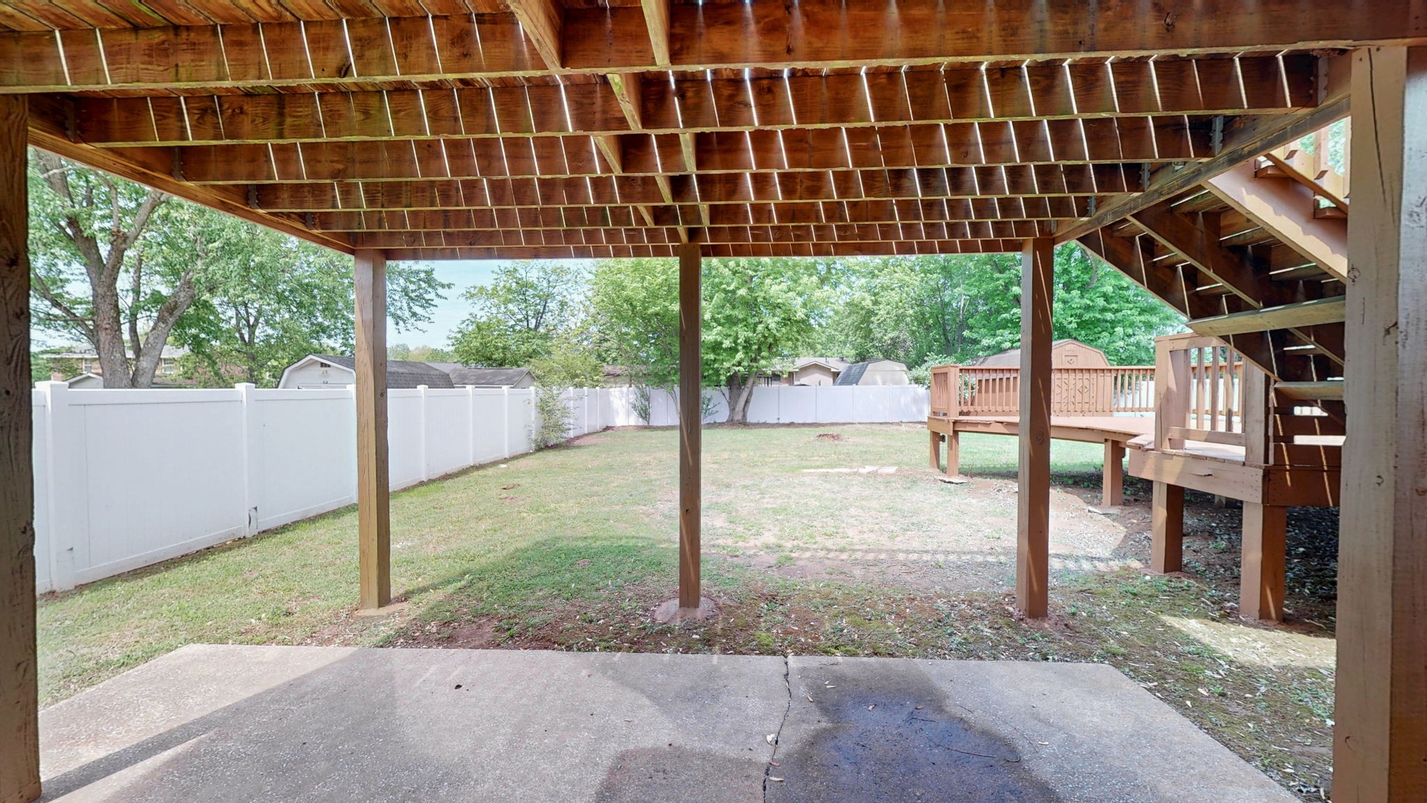 4534 Baton Rouge Dr