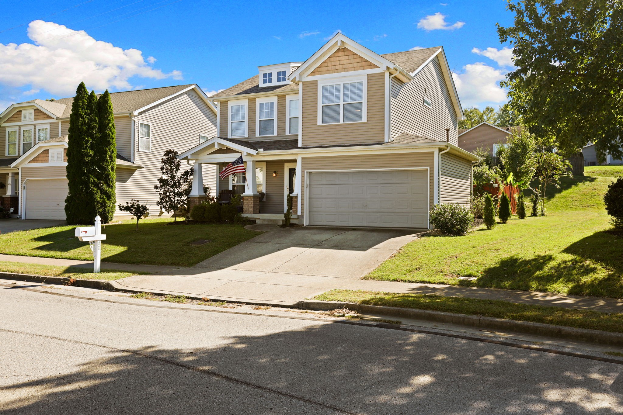 4808 Irving Ln