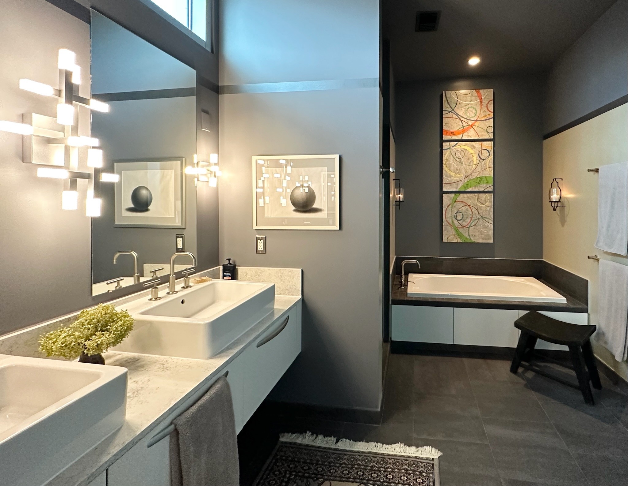 700 12th Ave, S Unit: 905