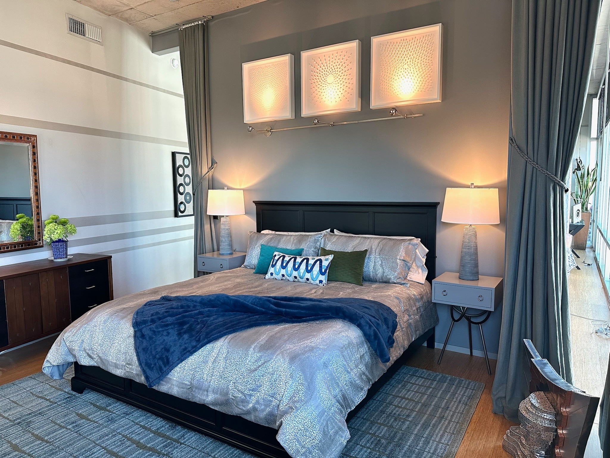 700 12th Ave, S Unit: 905