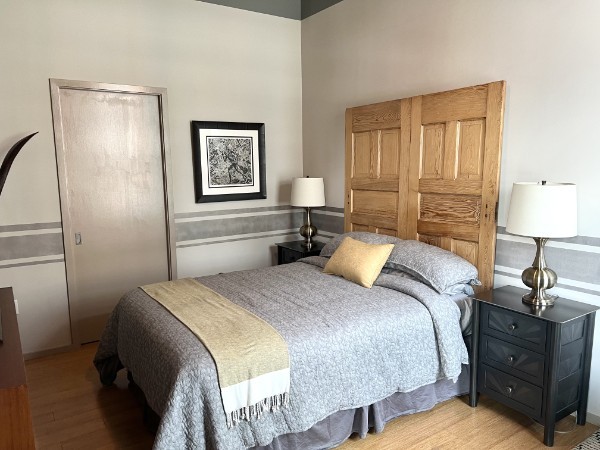 700 12th Ave, S Unit: 905