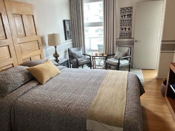 700 12th Ave, S Unit: 905