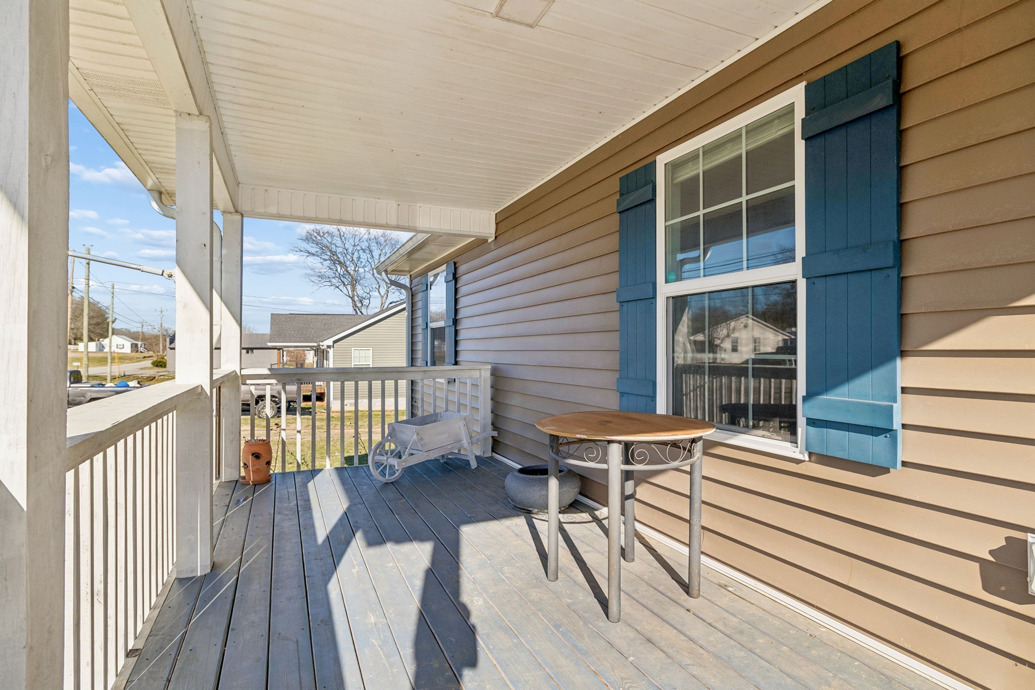 444 Edgewood St