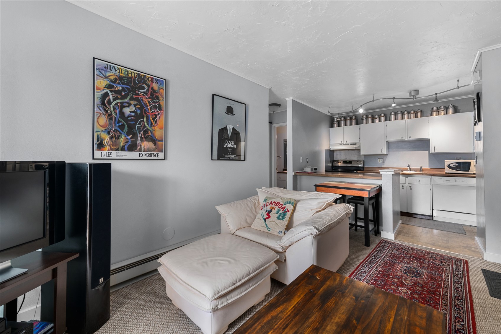 1320 Athens Plaza 3