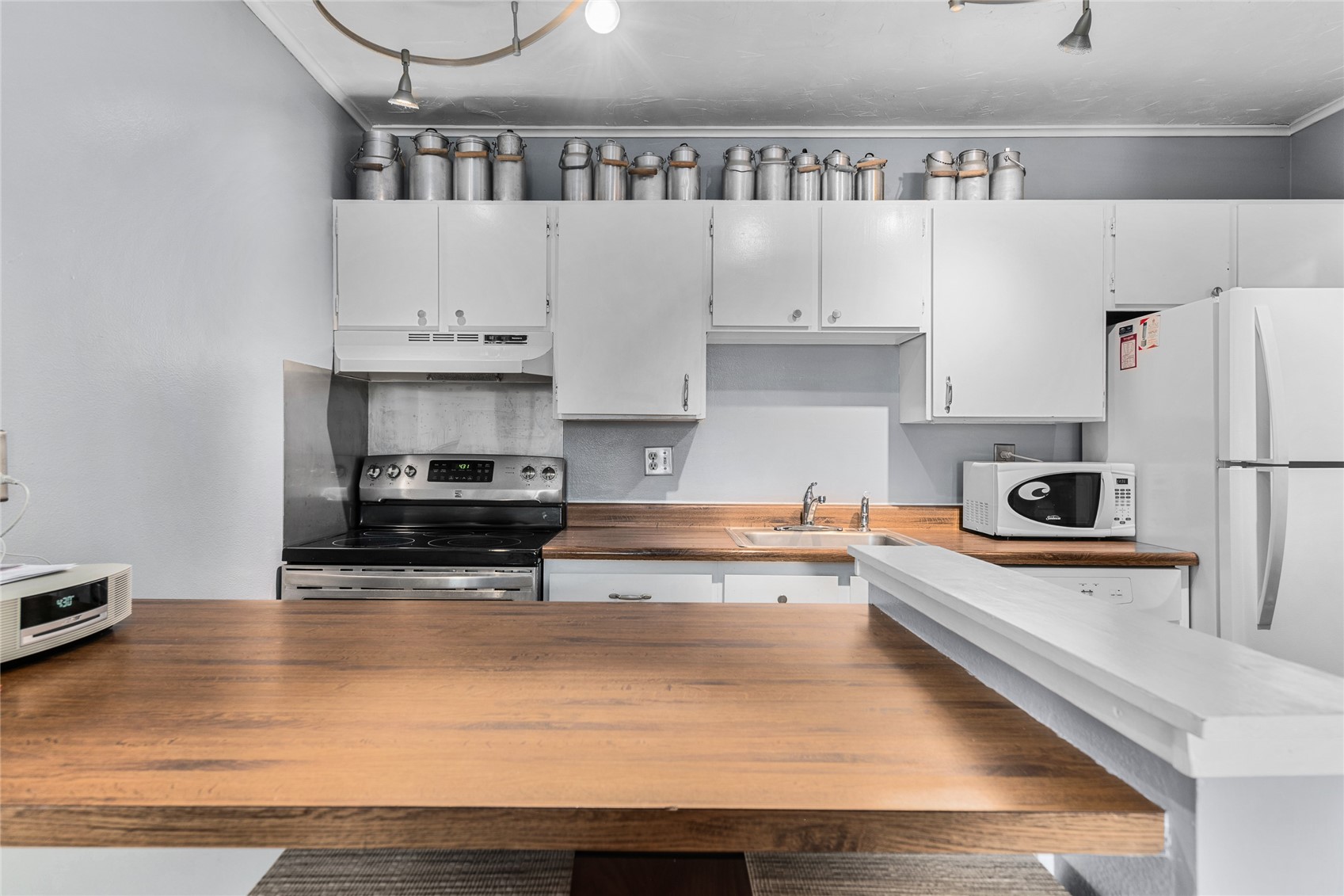 1320 Athens Plaza 3