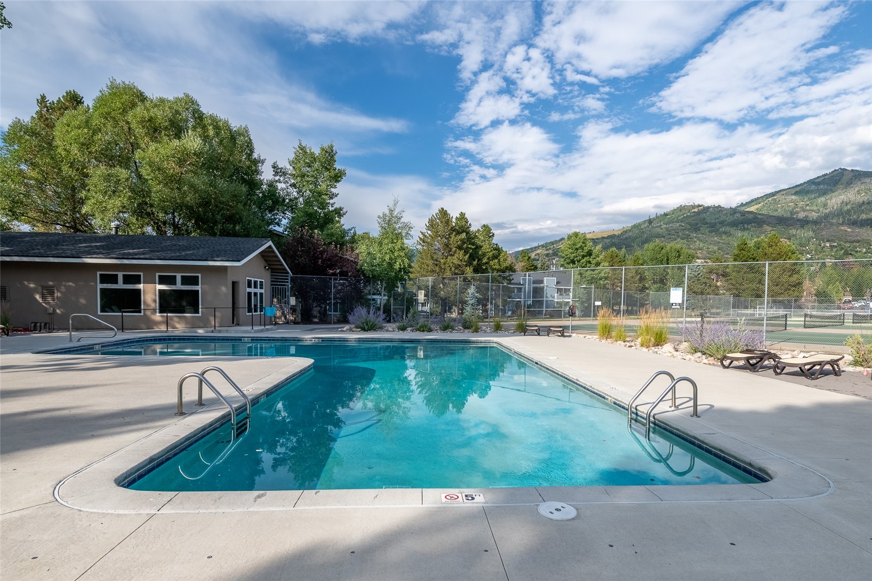 1320 Athens Plaza 3