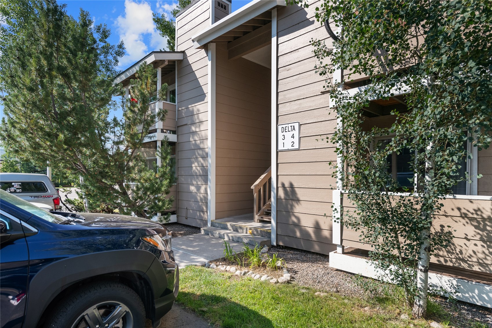 1320 Athens Plaza 3