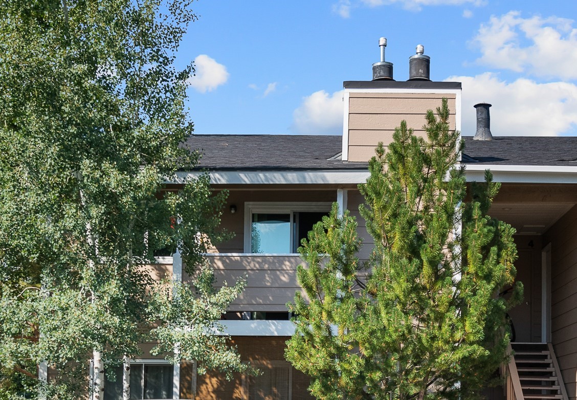 1320 Athens Plaza 3