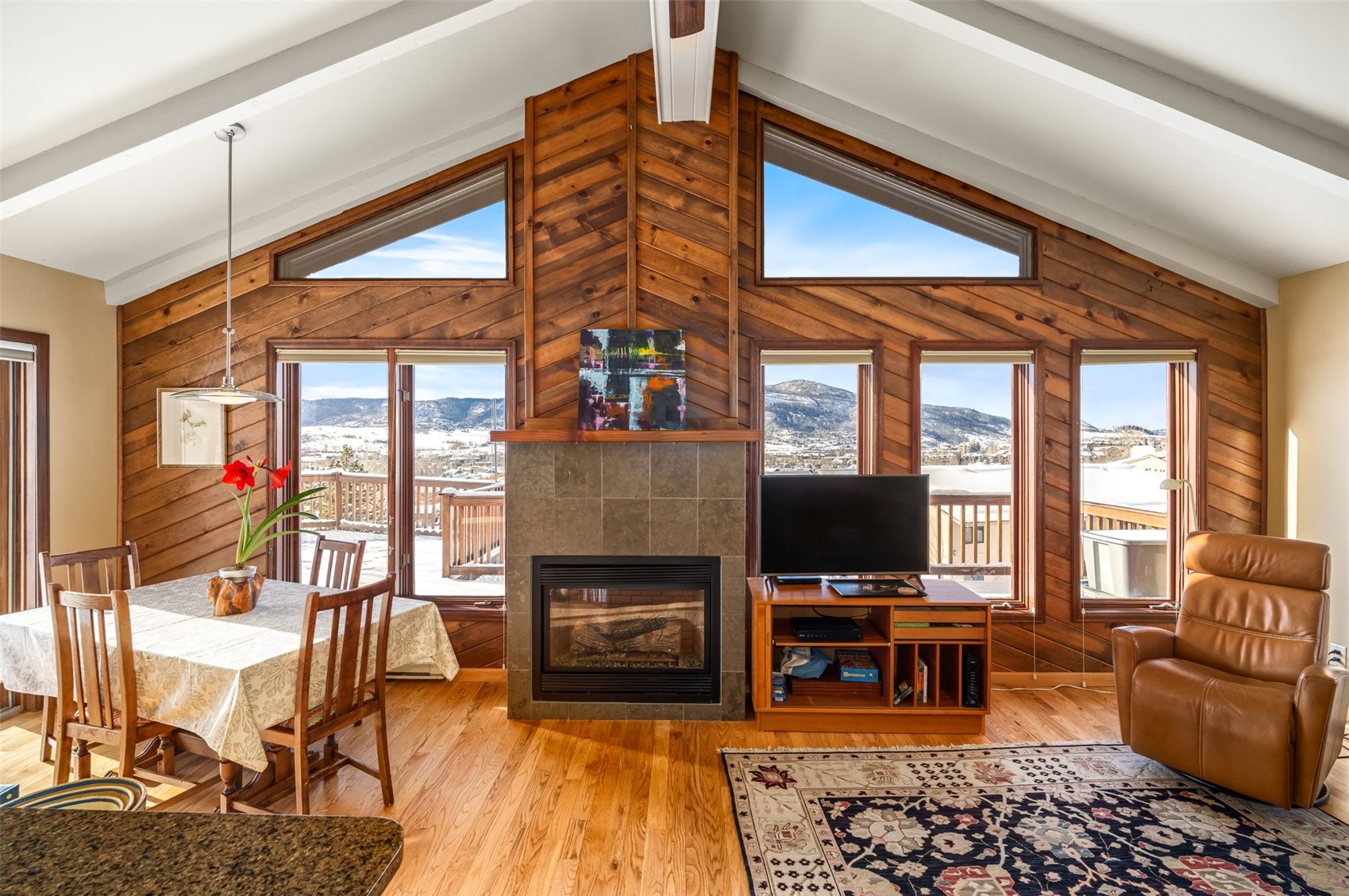 3185 Apres Ski WAY