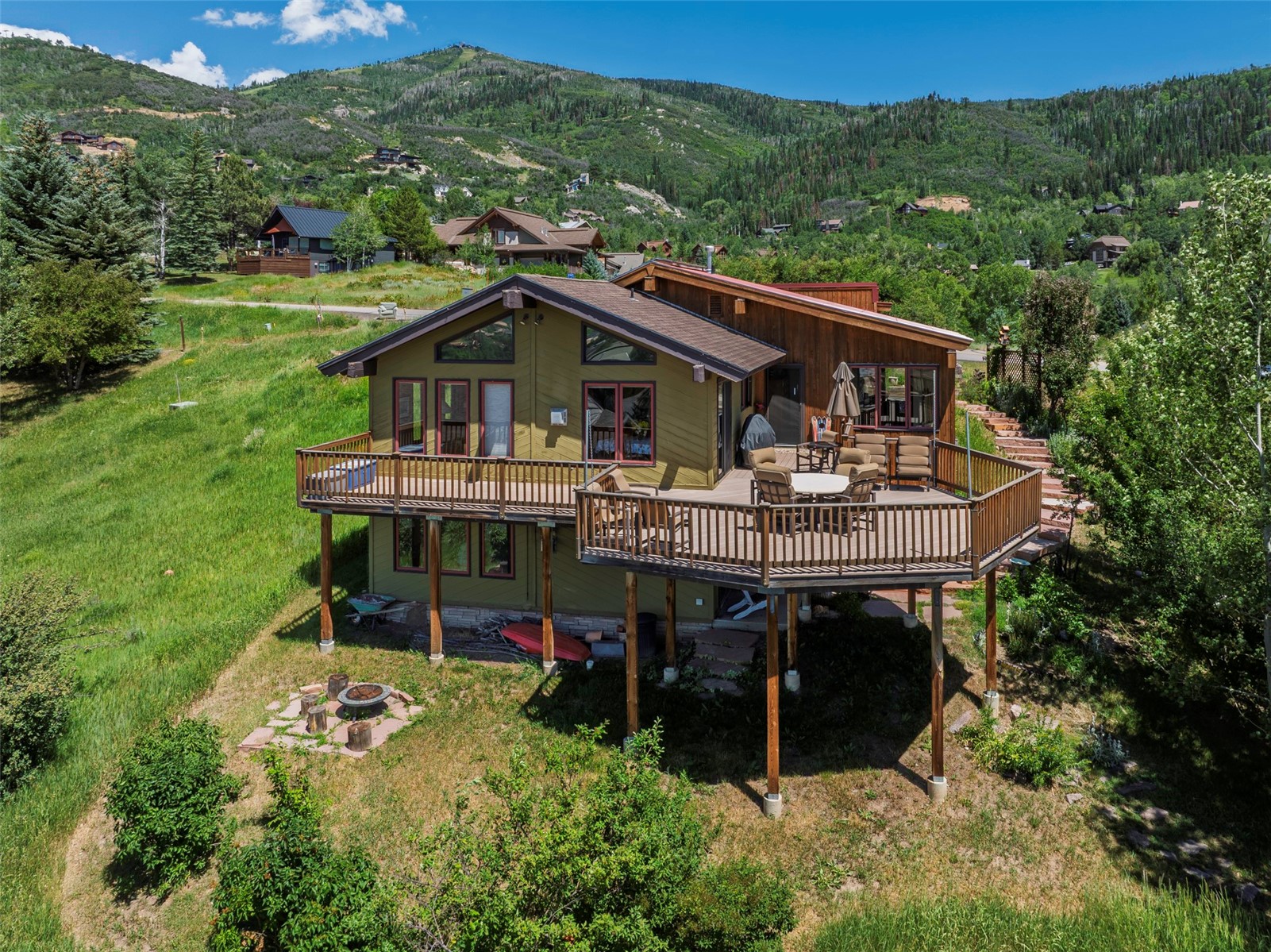 3185 Apres Ski WAY