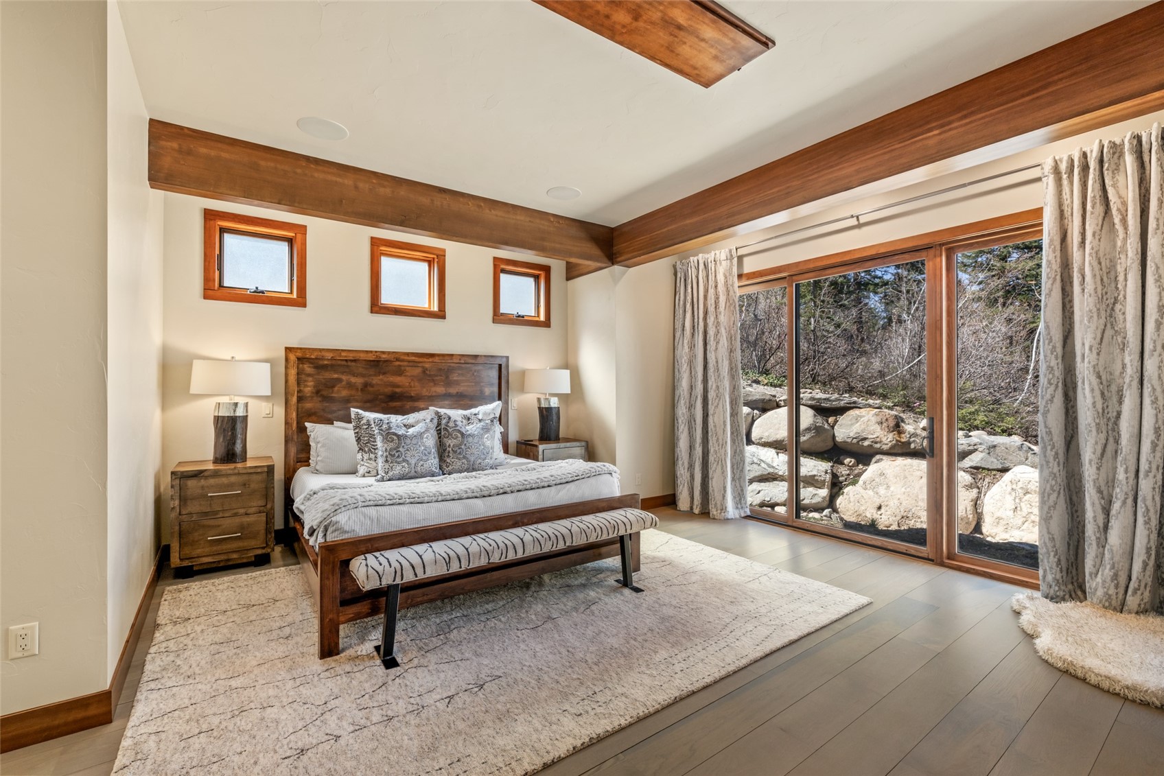 1016 Steamboat BOULEVARD
