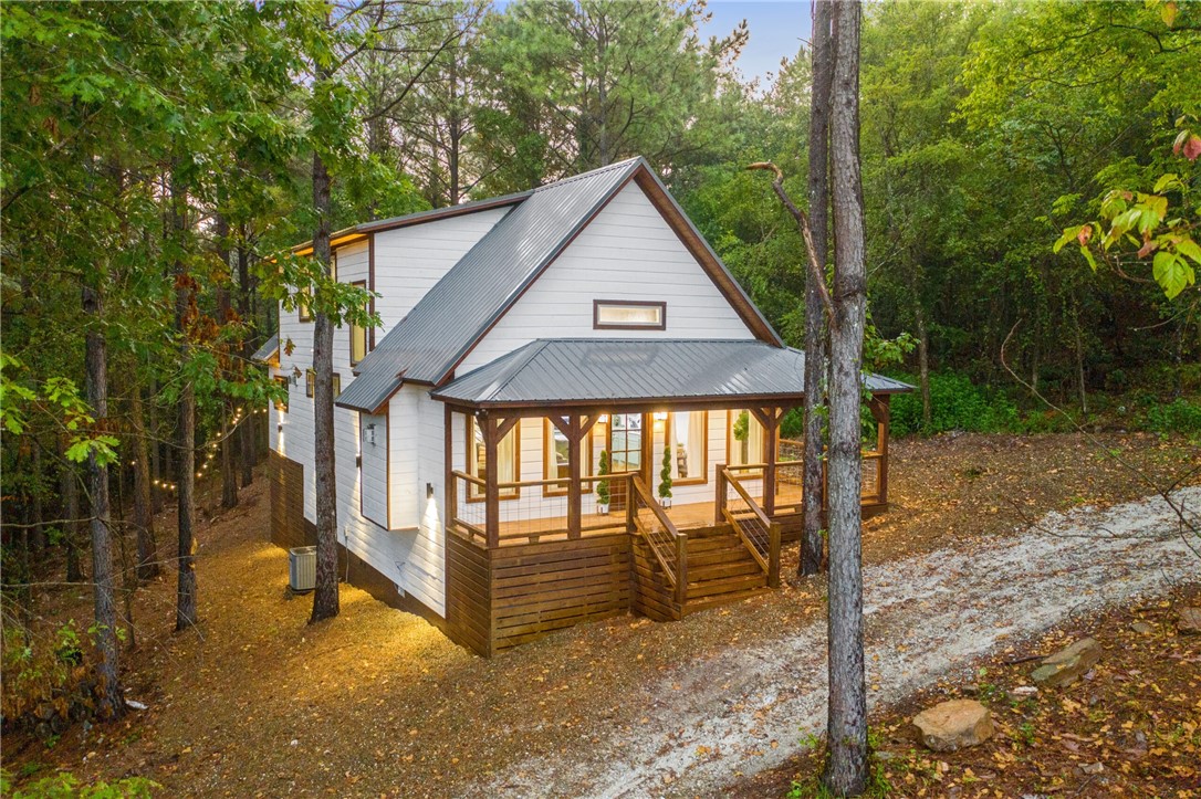 407 Pickleberry Trail