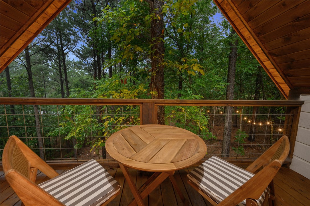 407 Pickleberry Trail