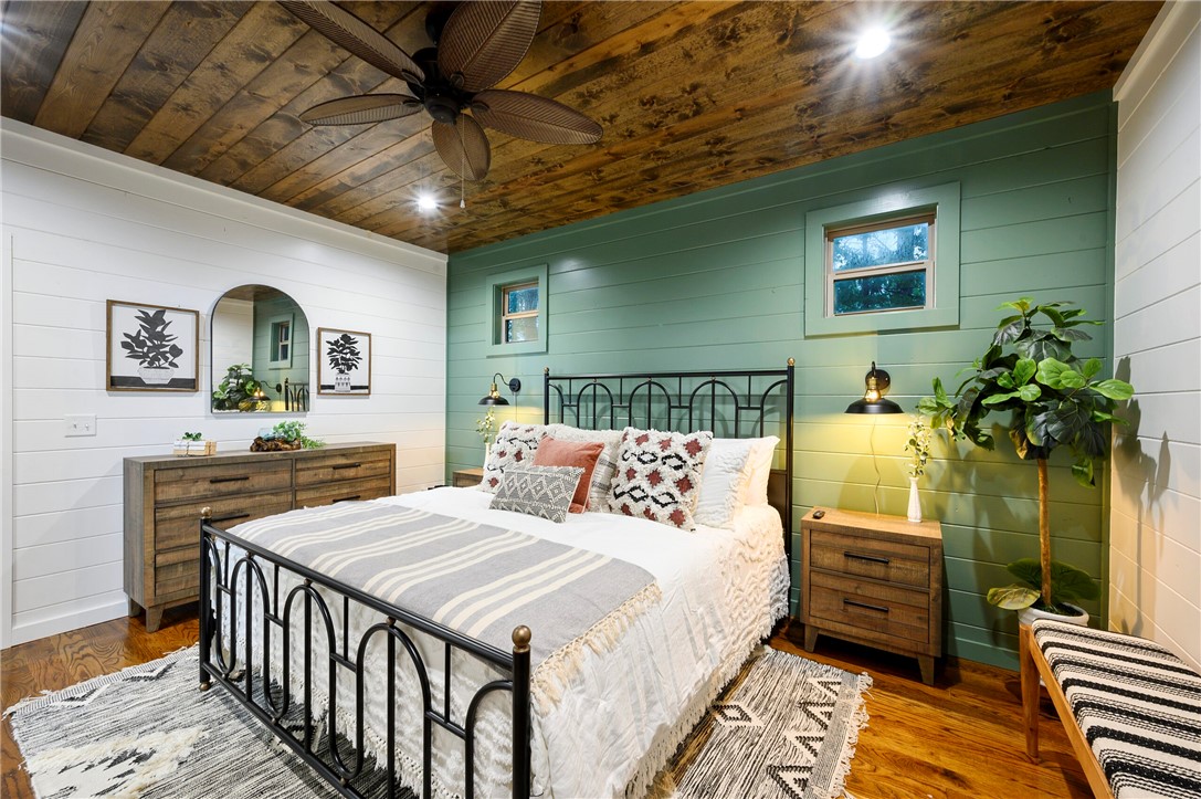 407 Pickleberry Trail
