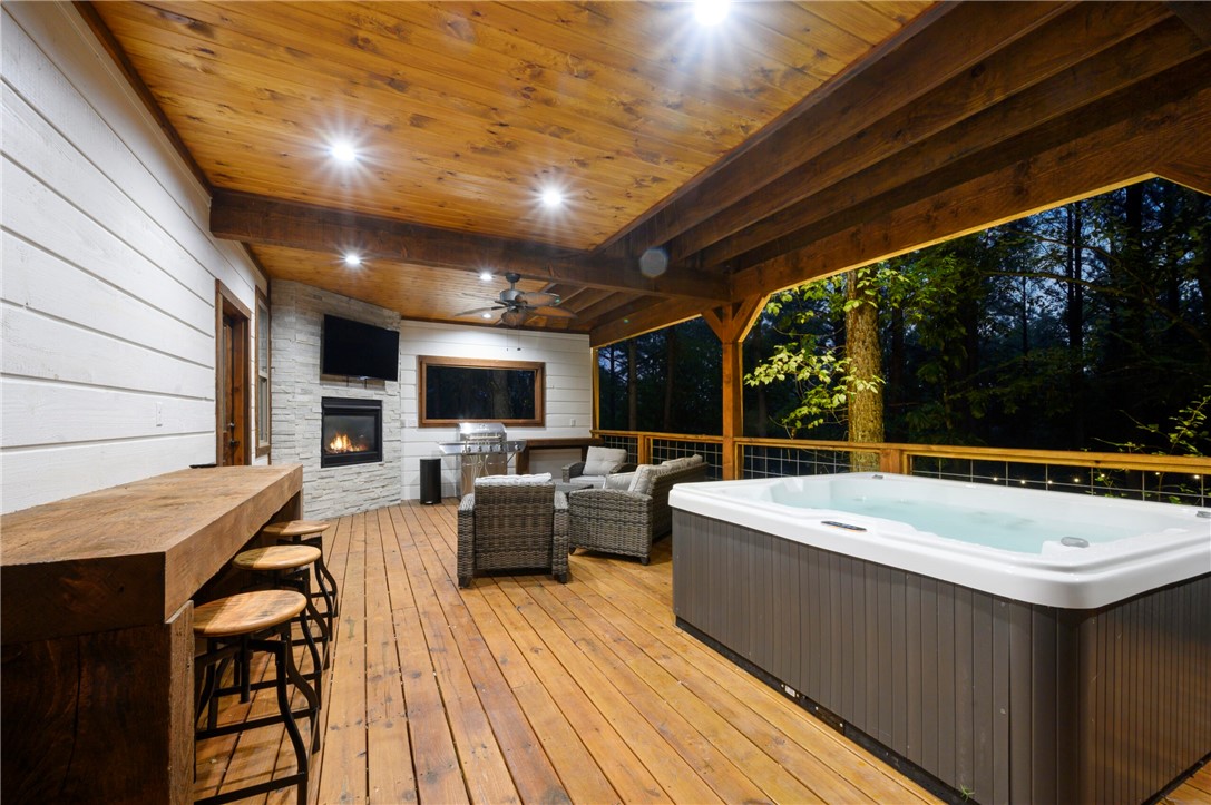 407 Pickleberry Trail