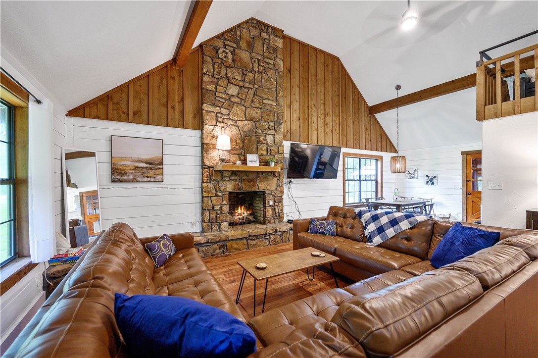 313 Post Oak Road