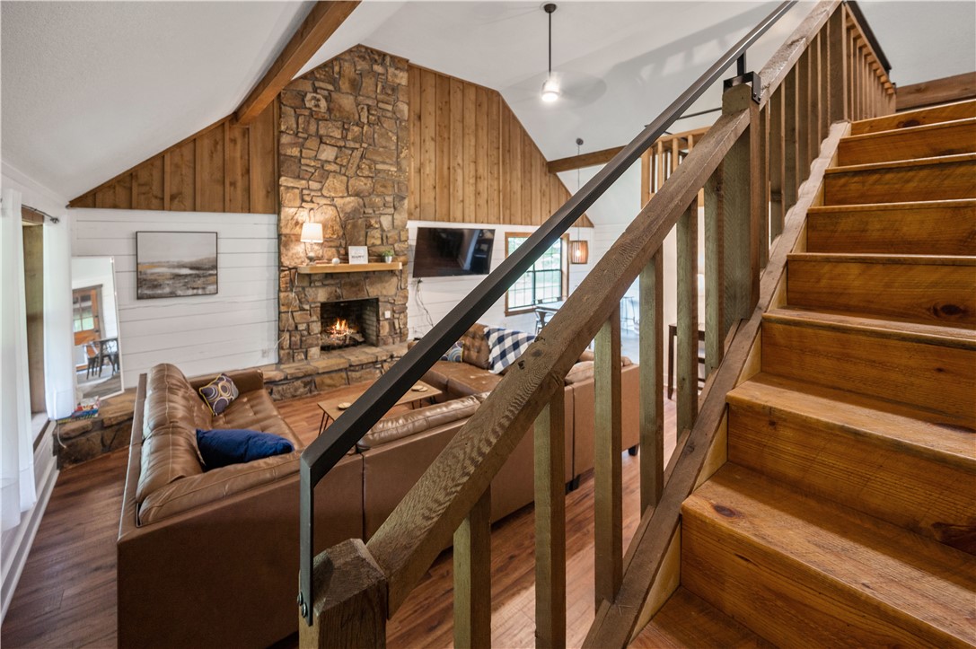 313 Post Oak Road